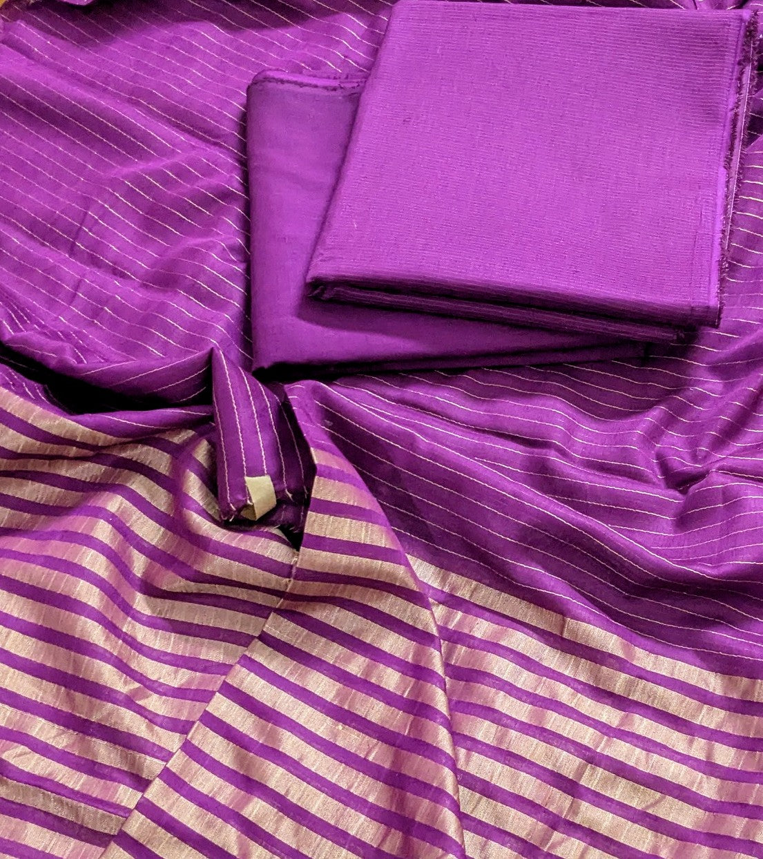 BANARSI CHAMKI LAWN 3PC LAWN COLLECTION 2025 ( CHM00pr)