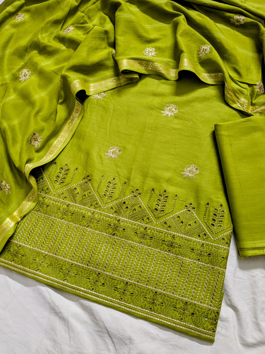 3PC EMBROIDED DAMAN BORING WITH TARKSHI JAQUARD EMBROIDED DUPATA LUXURIOUS EID COLLECTION