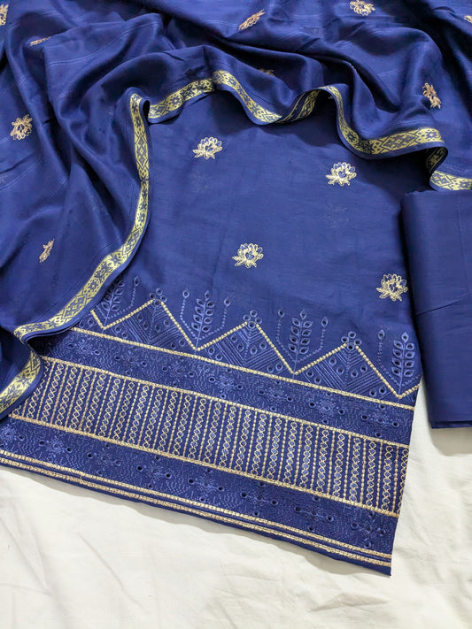 3PC EMBROIDED DAMAN BORING WITH TARKSHI JAQUARD EMBROIDED DUPATA LUXURIOUS EID COLLECTION