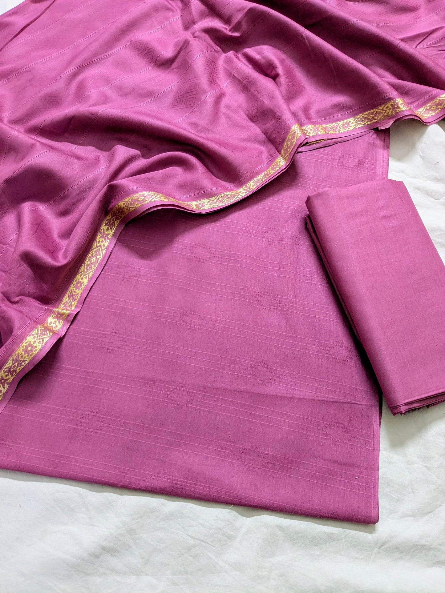 3PC TARKSHI JAQUARD BANA DORA  LAWN LUXURIOUS COLLECTION 2025(TR00TP)