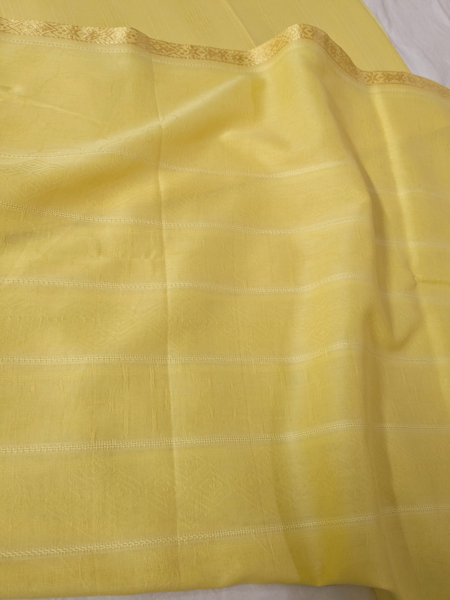 3PC TARKSHI JAQUARD BANA DORA LAWN LUXURIOUS COLLECTION 2025 (TR00YL)