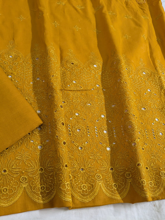 Chicken Embroided Daman Boring 2pc