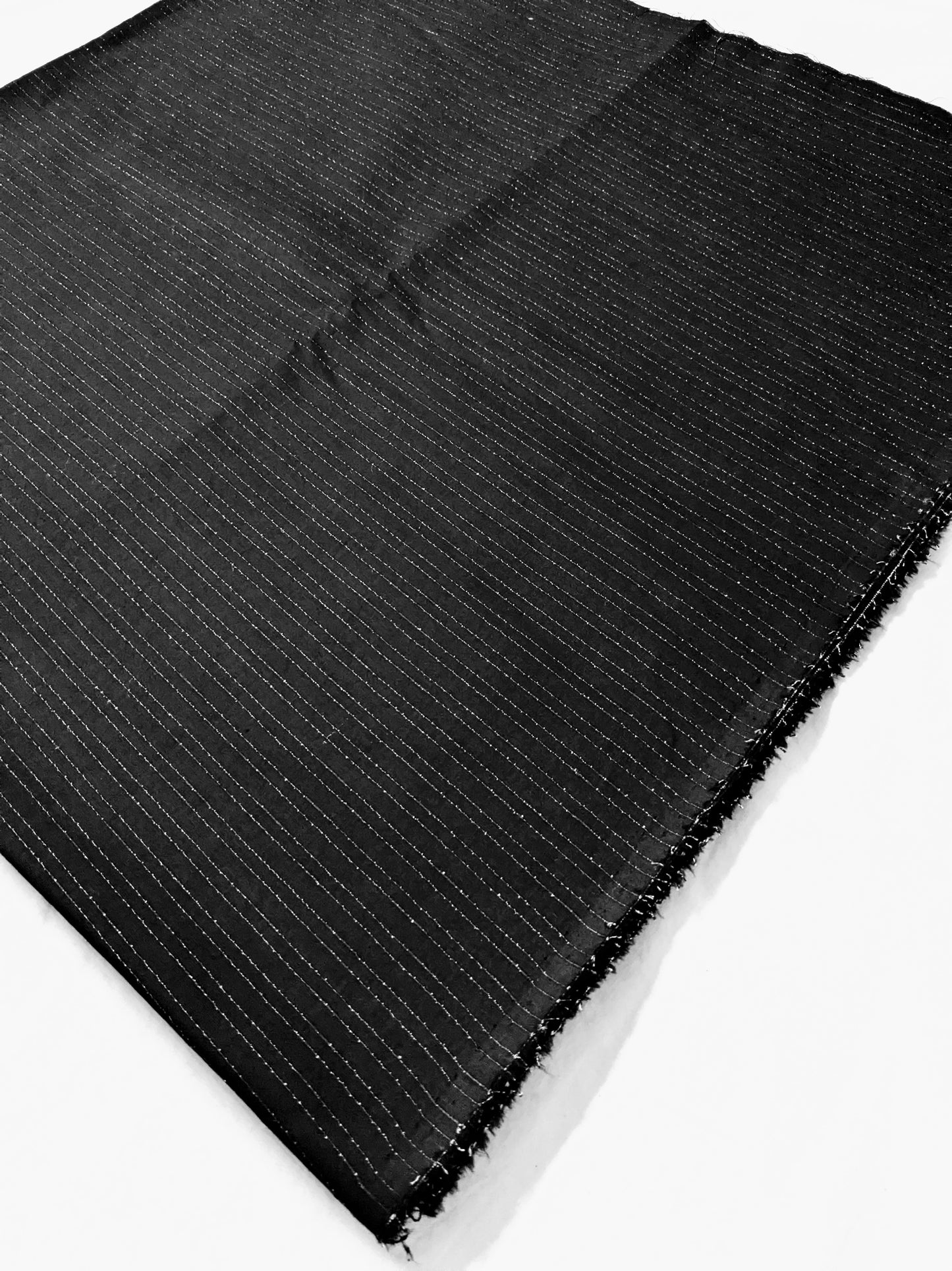 3PC CHAMKI  BANA DORA LAWN LUXURIOUS COLLECTION 2025(CHMBN00BLK)