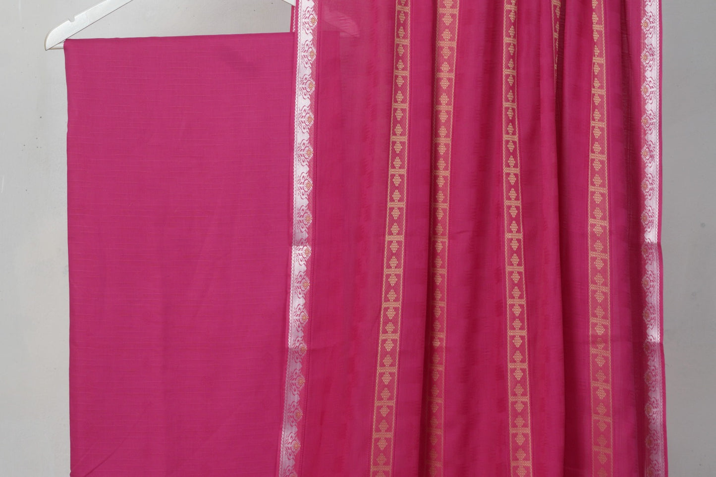 3PC BANA DORA SELF JAQUARD PREMIUM QUALITY SUMMER COLLECTION (BNS00P)