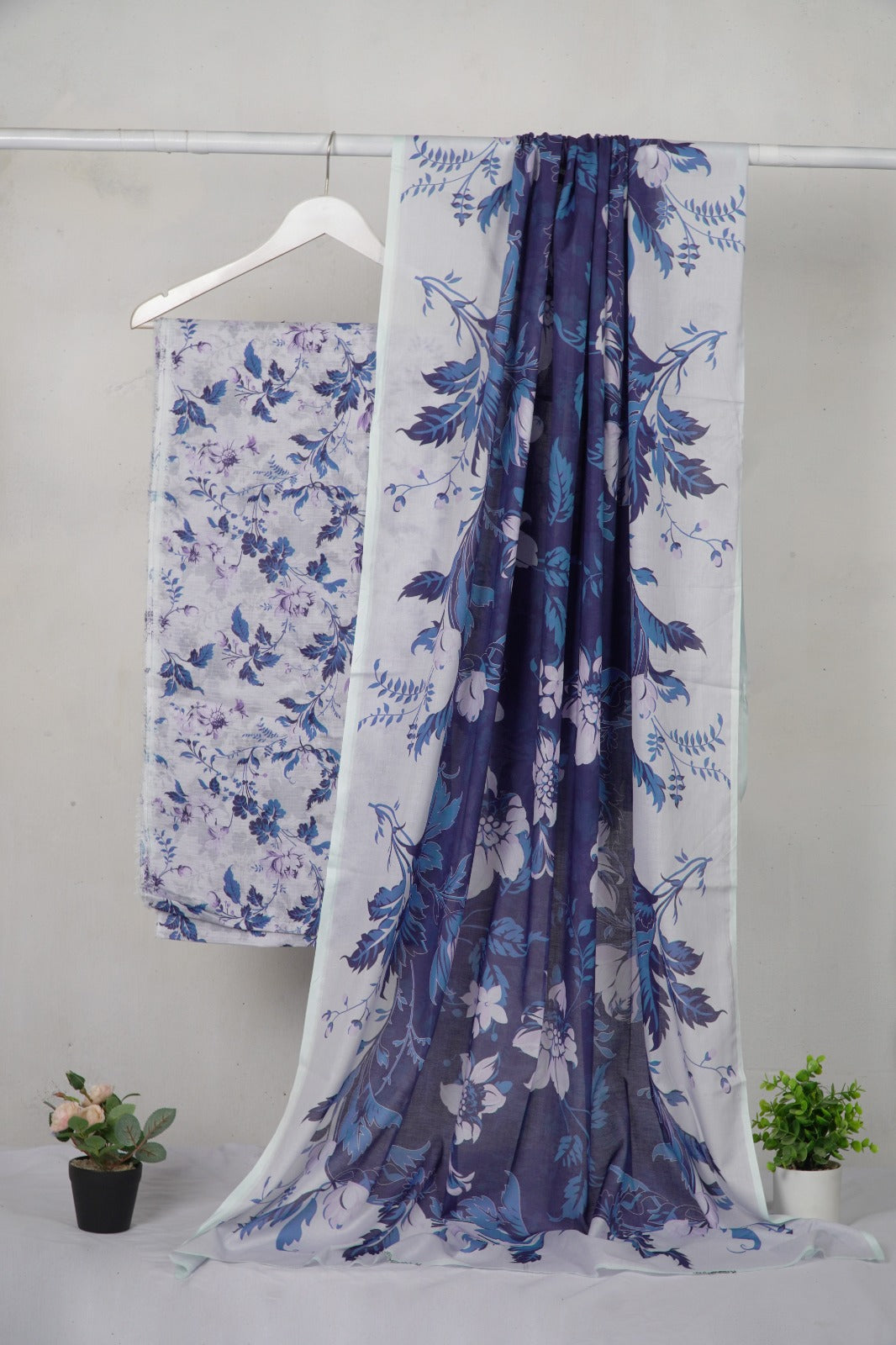 3PC BAROQUE DIGITAL PRINT BANA DORA 3PC LAWN LUXURIOUS COLLECTION (BQ00D7)