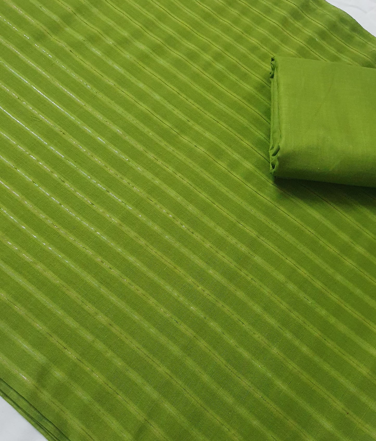 2PC ZARI LINE MOON LITE LAWN LUXURIOUS COLLECTION 2025(ZRI00DW)