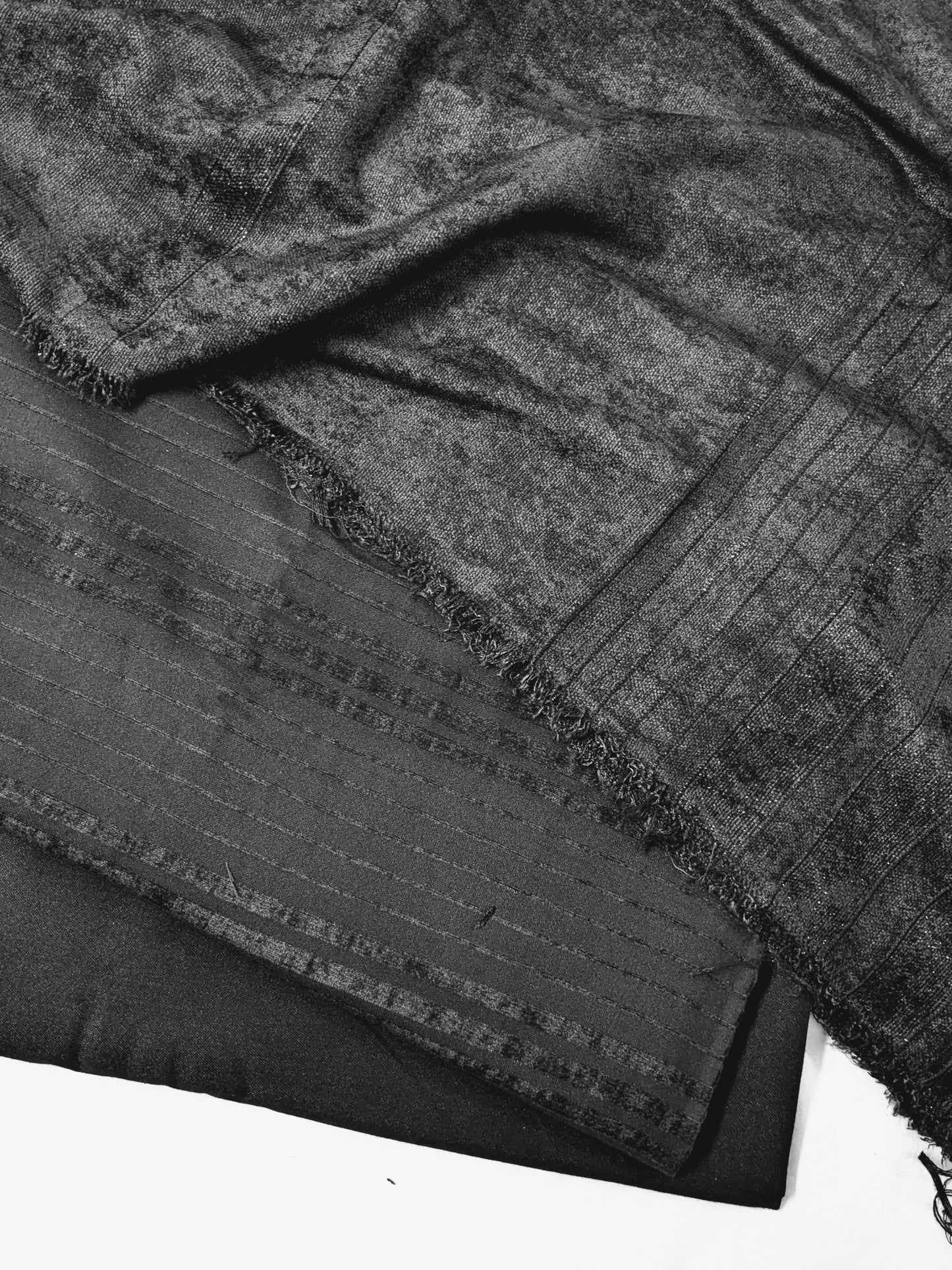 MARIINA VELVET LINING BLACK COLOR