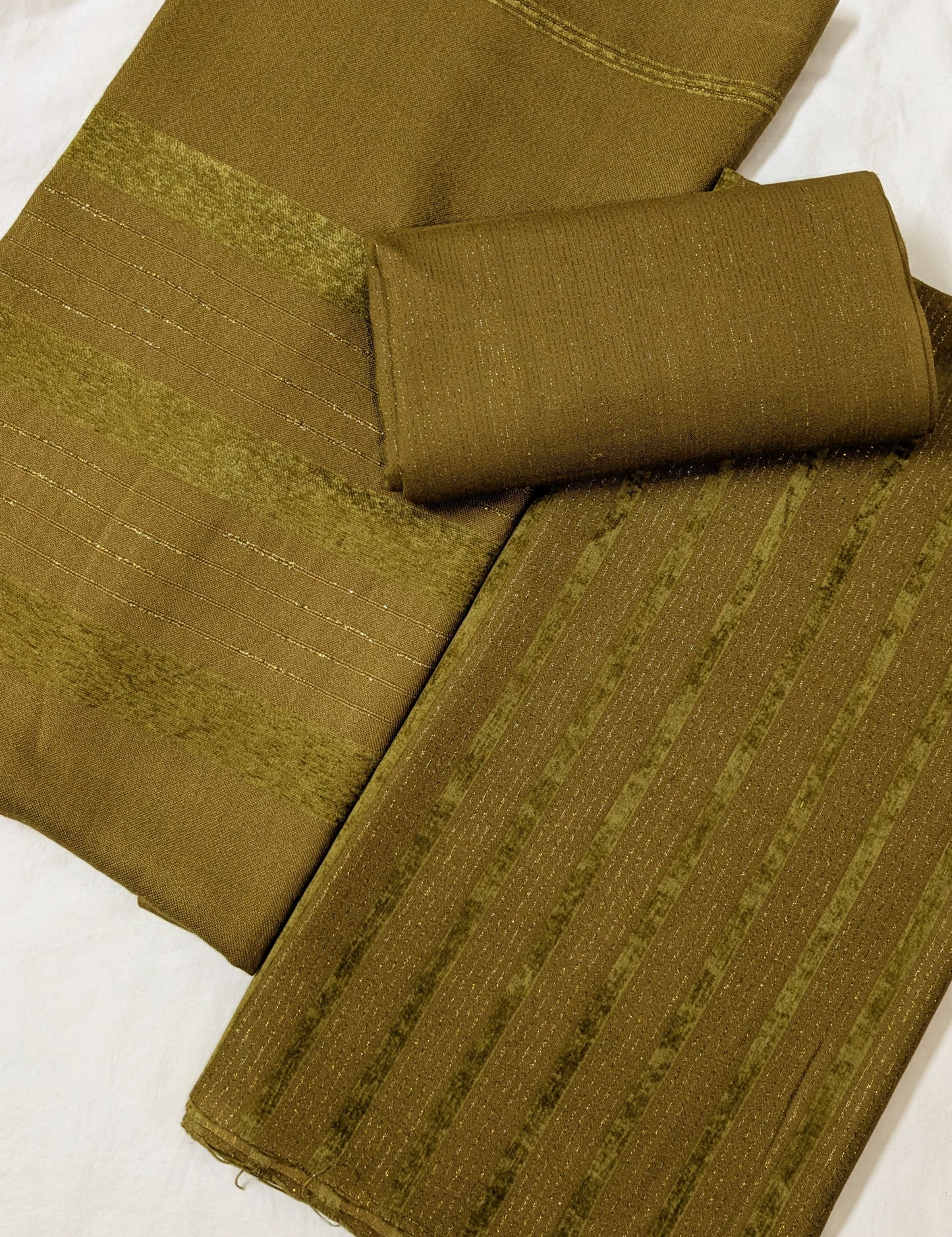 3PC ALPINE ZARI VELVET MARINA 3PC MOST DEMANDING WINTER COLLECTION DARK MHNDI COLOR (AVDZ00DMHN)