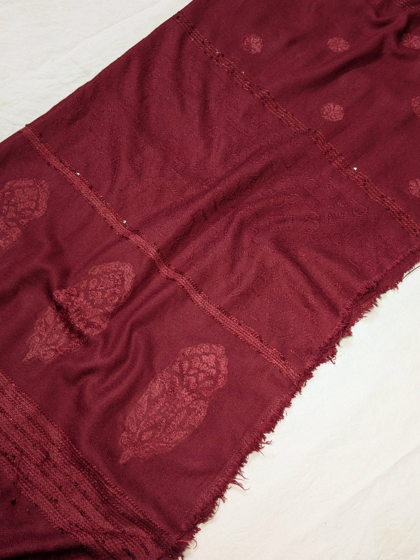 MARINA VELVET MOTIF (EMBOSSED DESIGN) 3PC WITH AMAZING QUALITY VELVET BROSHA SHAWL (MEHRON)