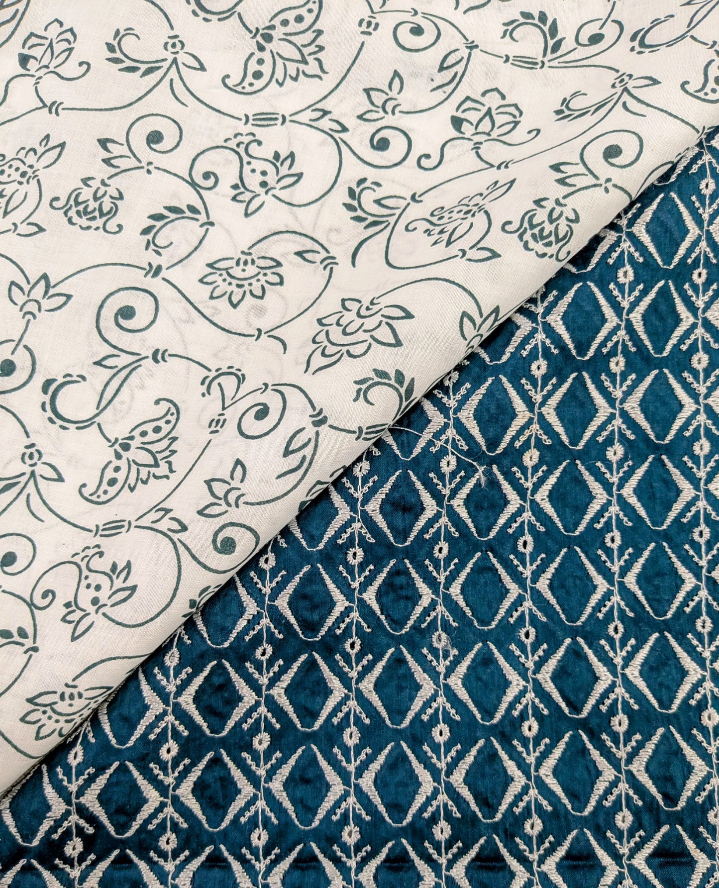 CHICKEN SHIFLY EMBROIDED 2PC LAWN COLLECTION 2025