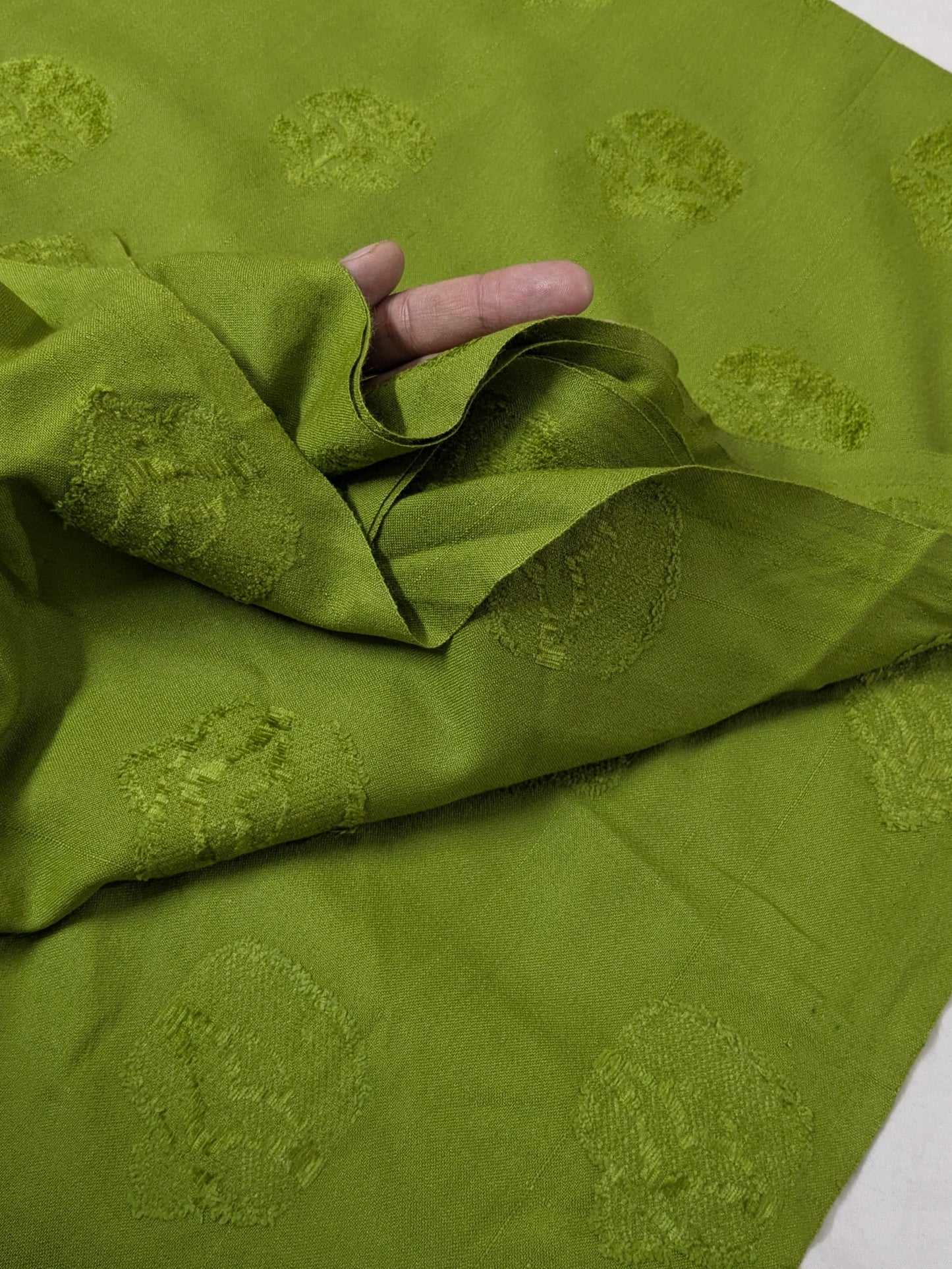 MARINA VELVET MOTIF (EMBOSSED DESIGN) 3PC WITH AMAZING QUALITY VELVET BROSHA SHAWL (MINT GREEN COLOR)