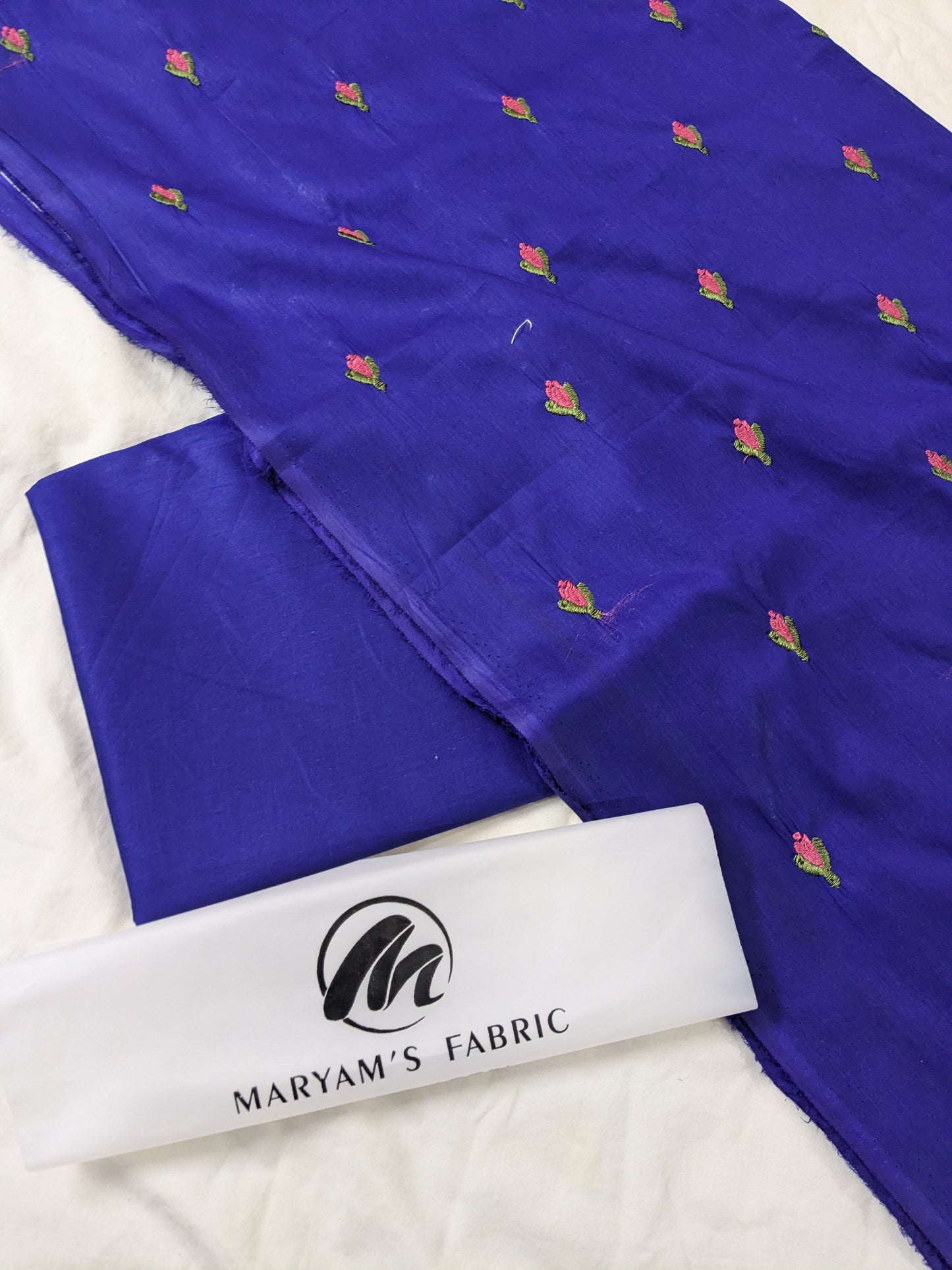 2PC LAWN BAREZE EMBROIDERY MOTIF SUMMER MOST DEMANDING COLLECTION (BNDI000RBLU)