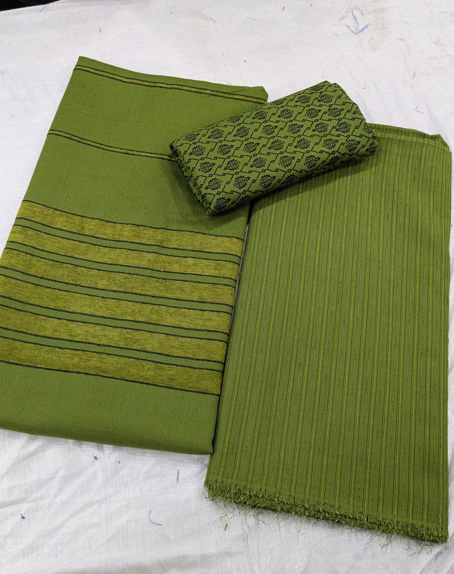 3PC ALPINE BLACK VELVET WINTER UNIQUE LUXURY ARTICLE WITH PRINTED TROUSER (OLIVE GREEN)