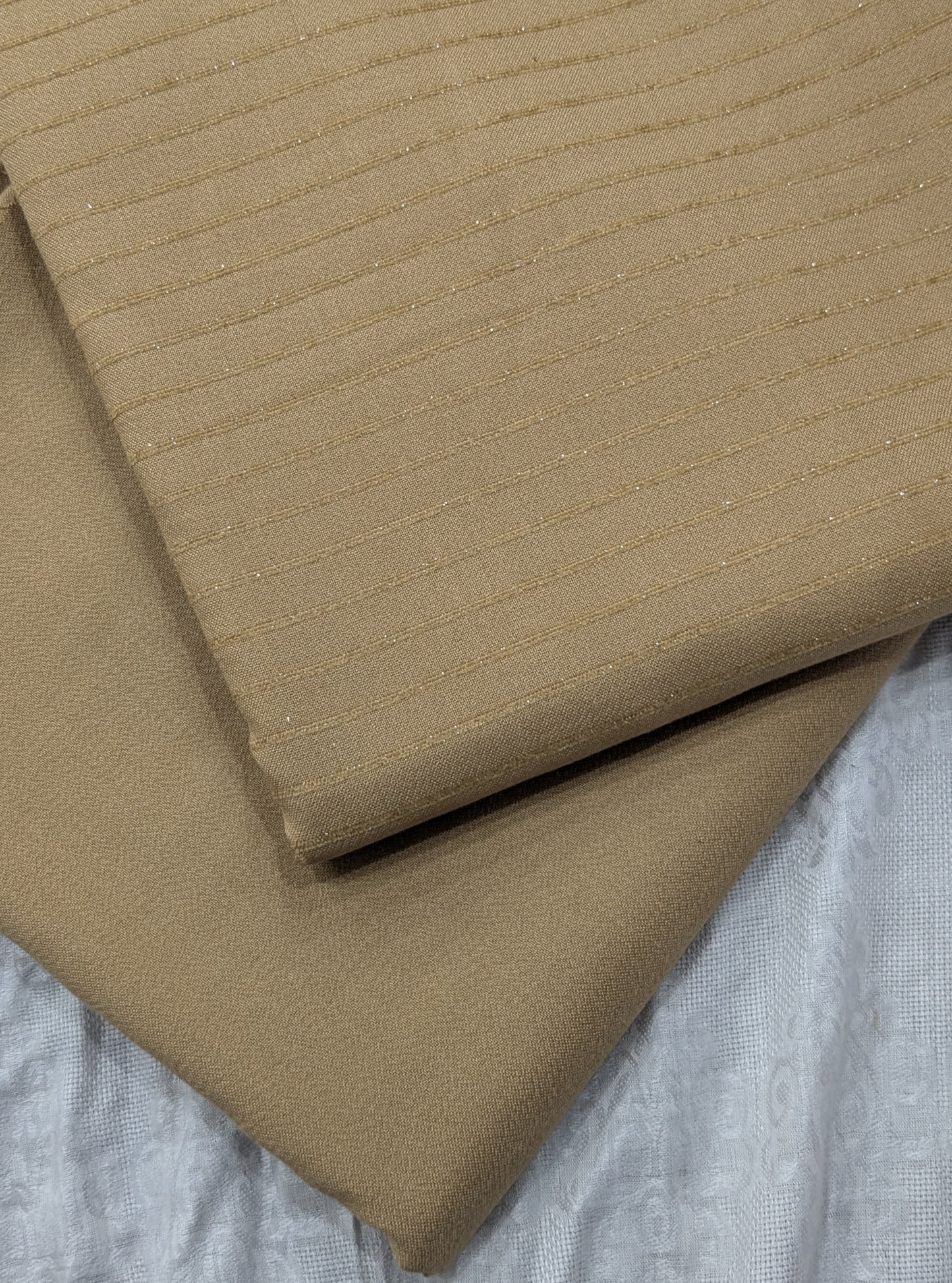 2PC DORYA VELVET MARINA MOST DEMANDING WINTER COLLECTION ( SKIN COLOR) BEST FOR MOTHER