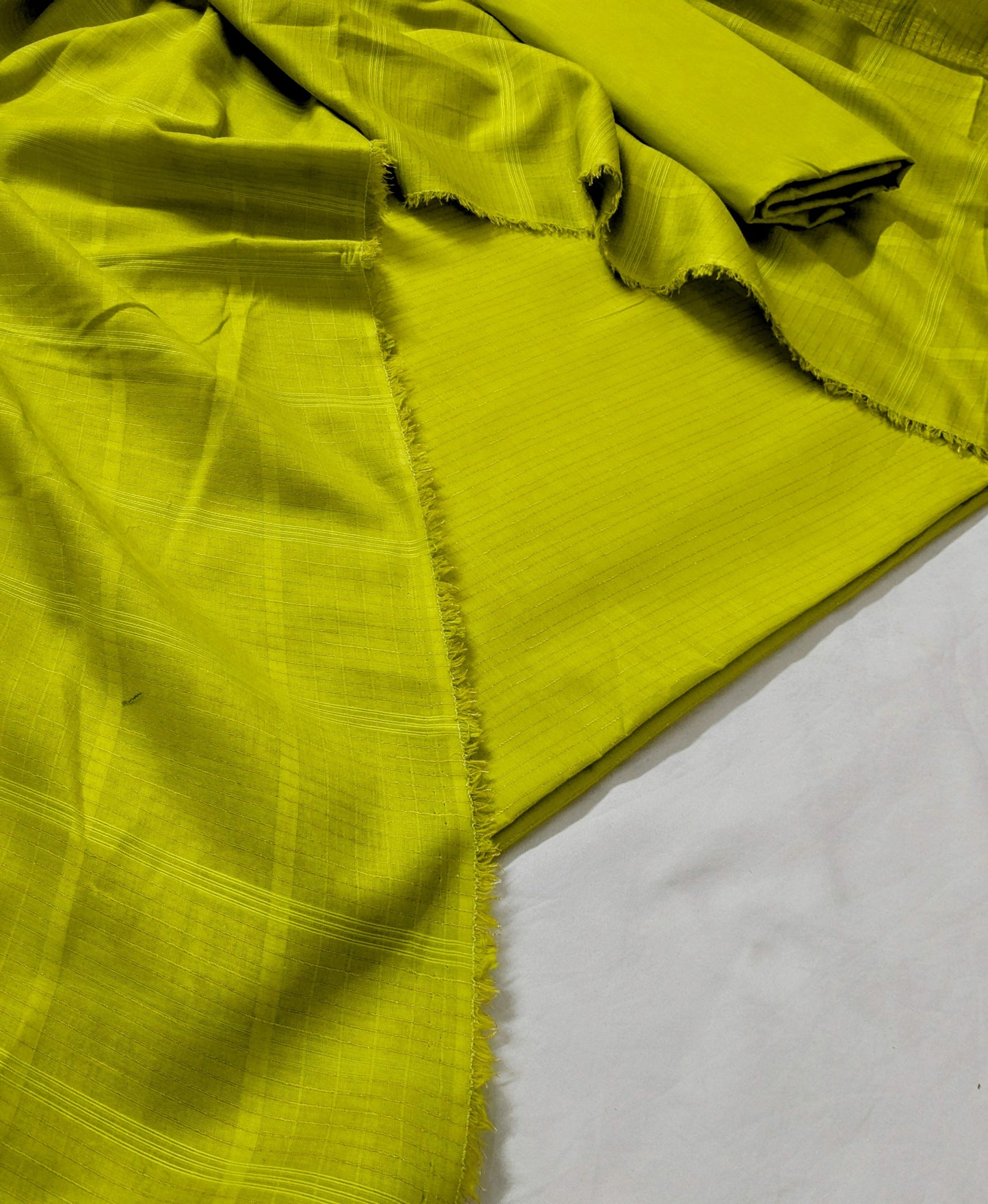 3PC CHAMKI  BANA DORA LAWN LUXURIOUS COLLECTION 2025