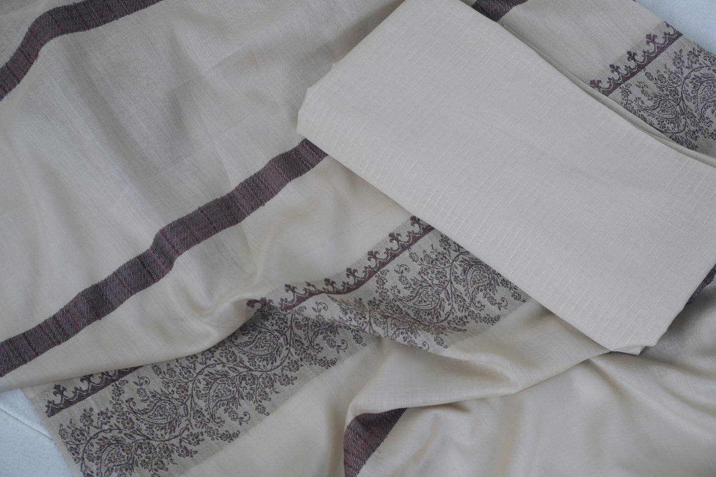 3pc JAQUARD BANA DORYA LAWN PREMIUM COLLECTION 2025 (JQ00SK)