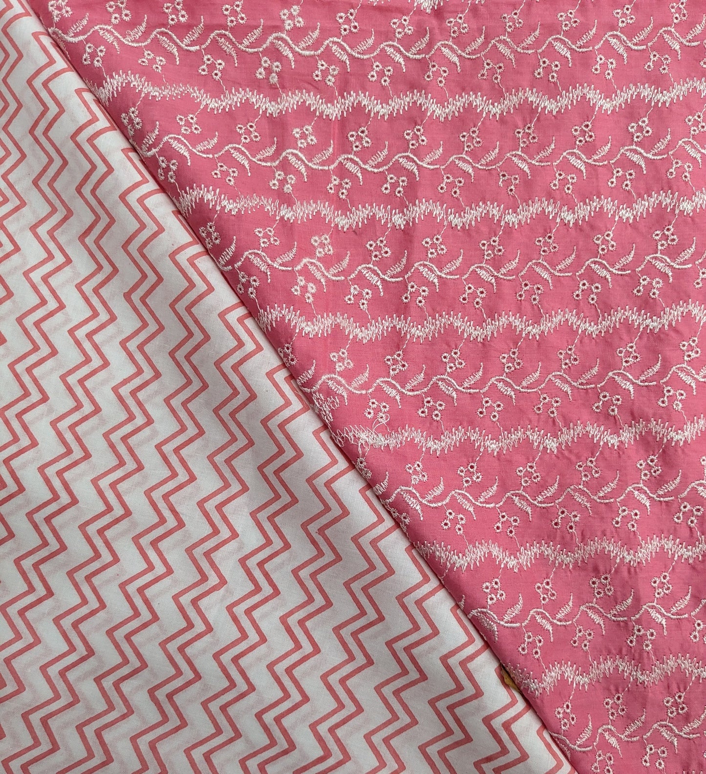 Chicken Shifly Embroided 2pc Lawn collection 2025(CH002p)