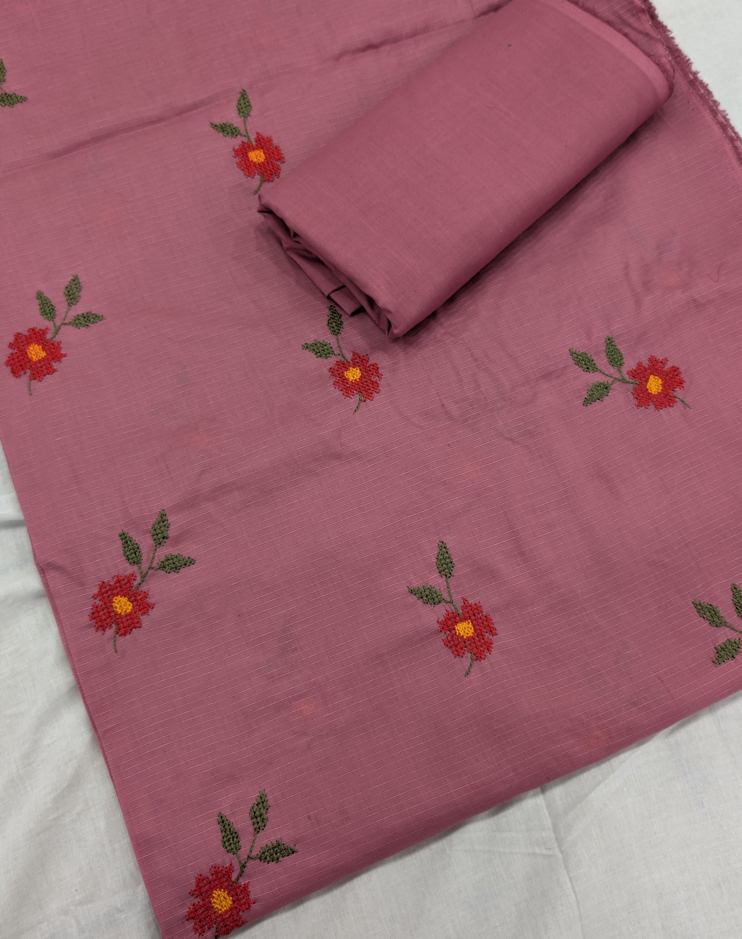 3PC BANA DORA EMBROIDED LAWN WITH BANARSI JAQUARD LAWN DUPATA PREMIUM QUALITY SUMMER COLLECTION(TEA PINK)