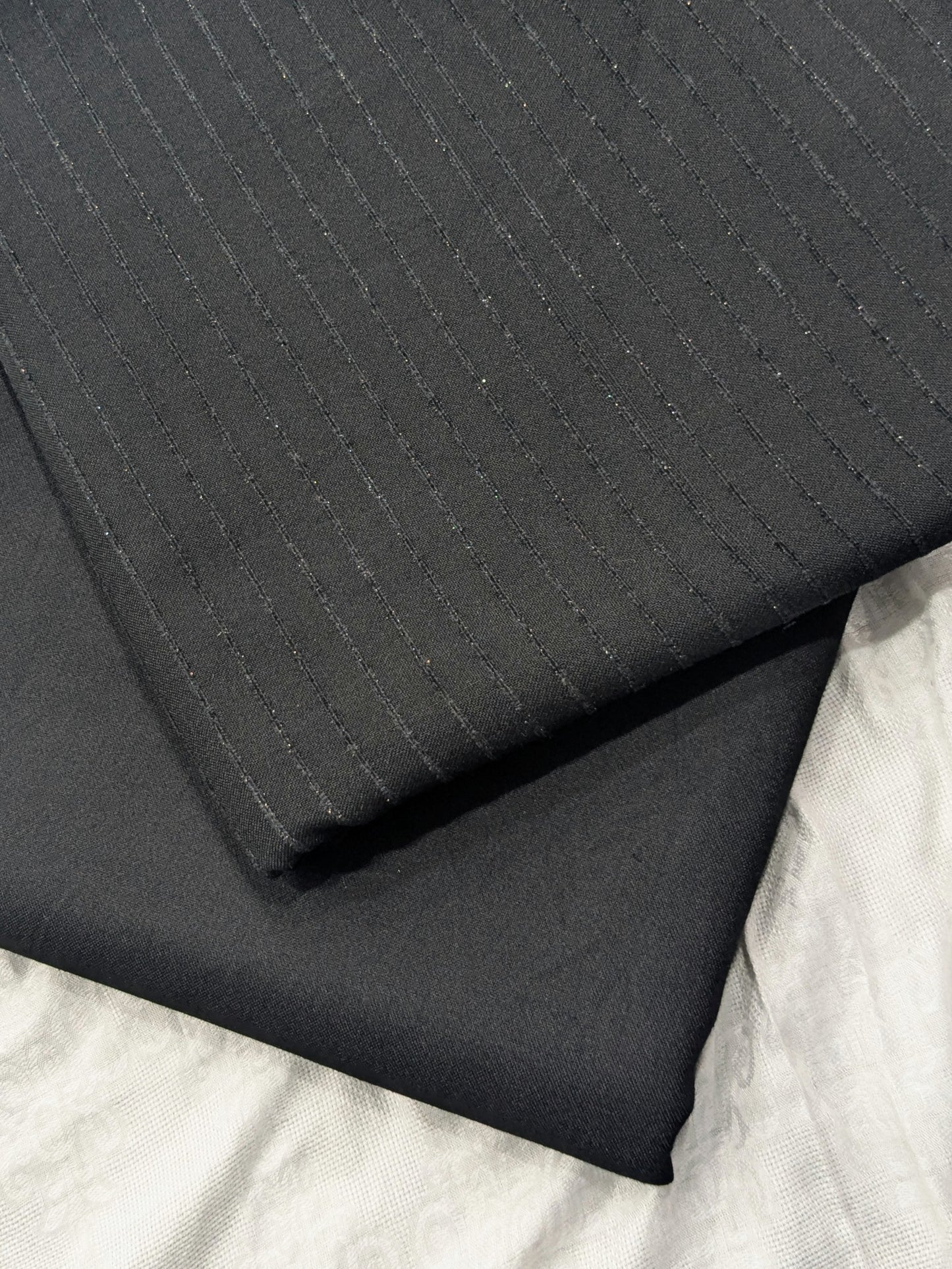 2PC DORYA VELVET MARINA MOST DEMANDING WINTER COLLECTION (BLACK COLOR)