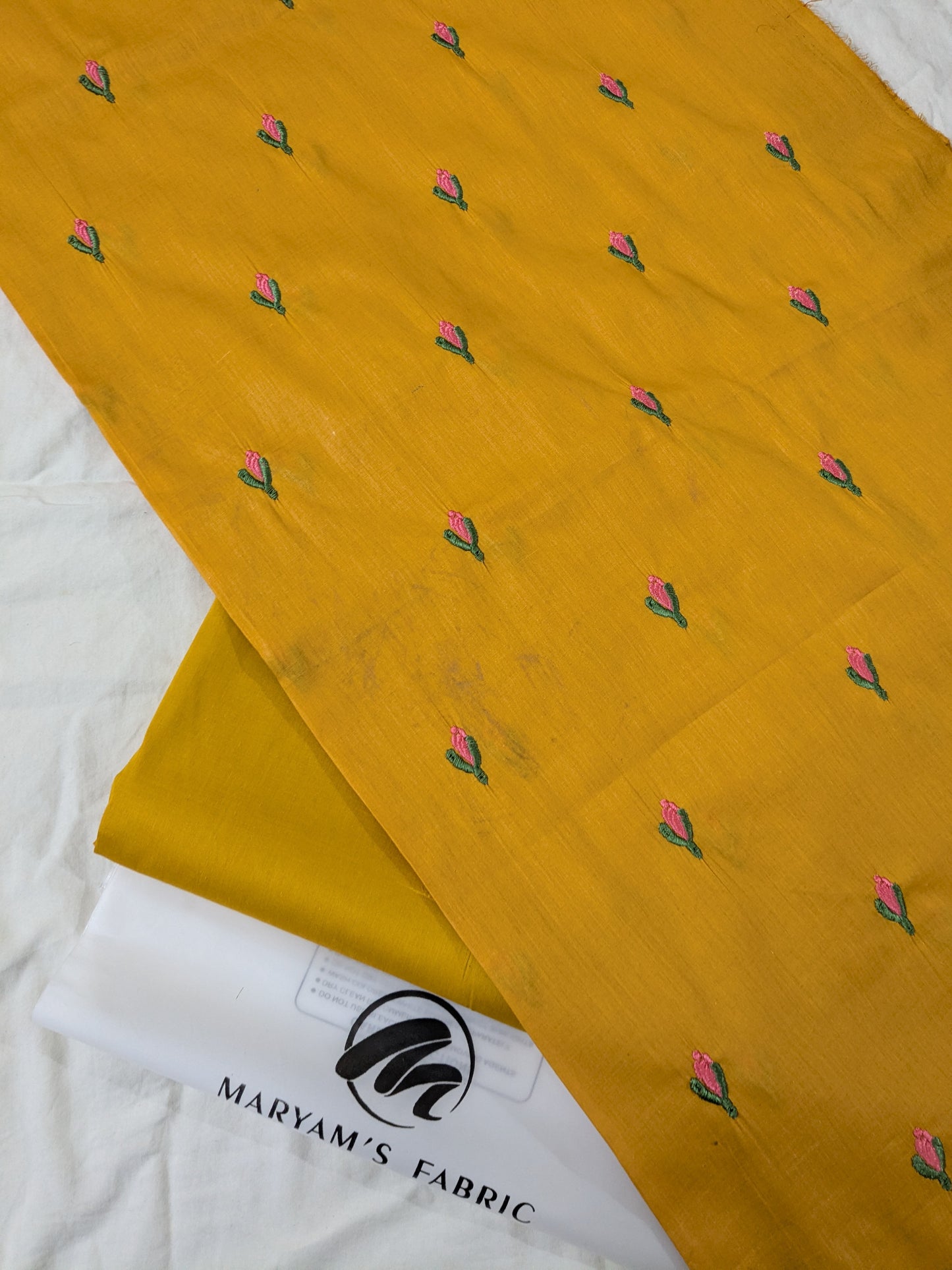 2PC LAWN BAREZE EMBROIDERY MOTIF SUMMER MOST DEMANDING COLLECTION (BNDI000MS)