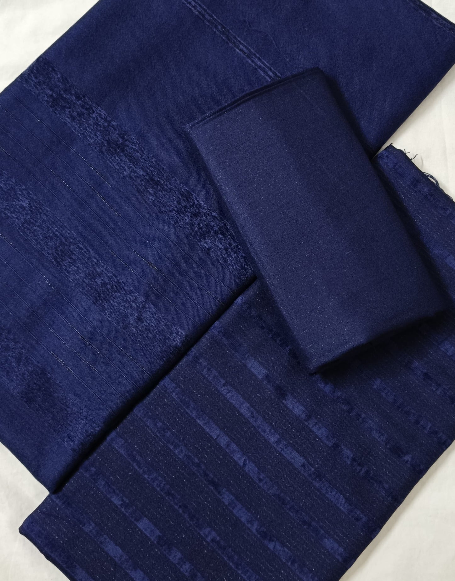 ALPINE ZARI VELVET DHANK MARINA 3PC MOST DEMANDING WINTER COLLECTION 2025 NEVY BLUE COLOR (AVDZ00BLU)