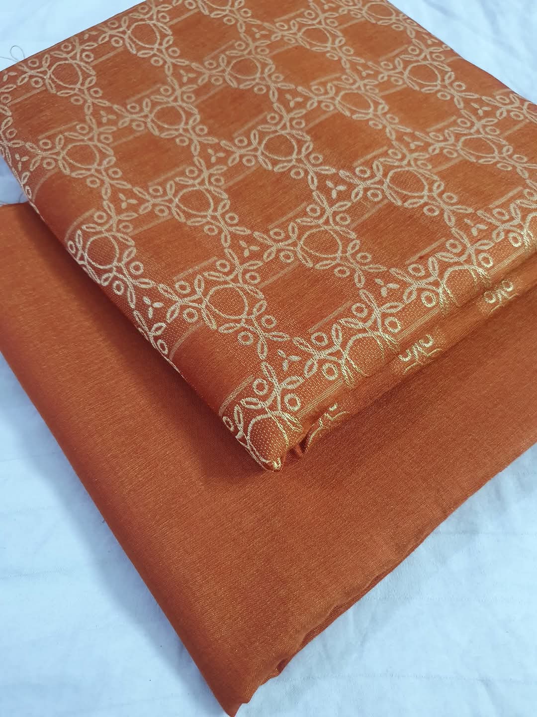 Gold Brosha jaquard 2pc ( rust)