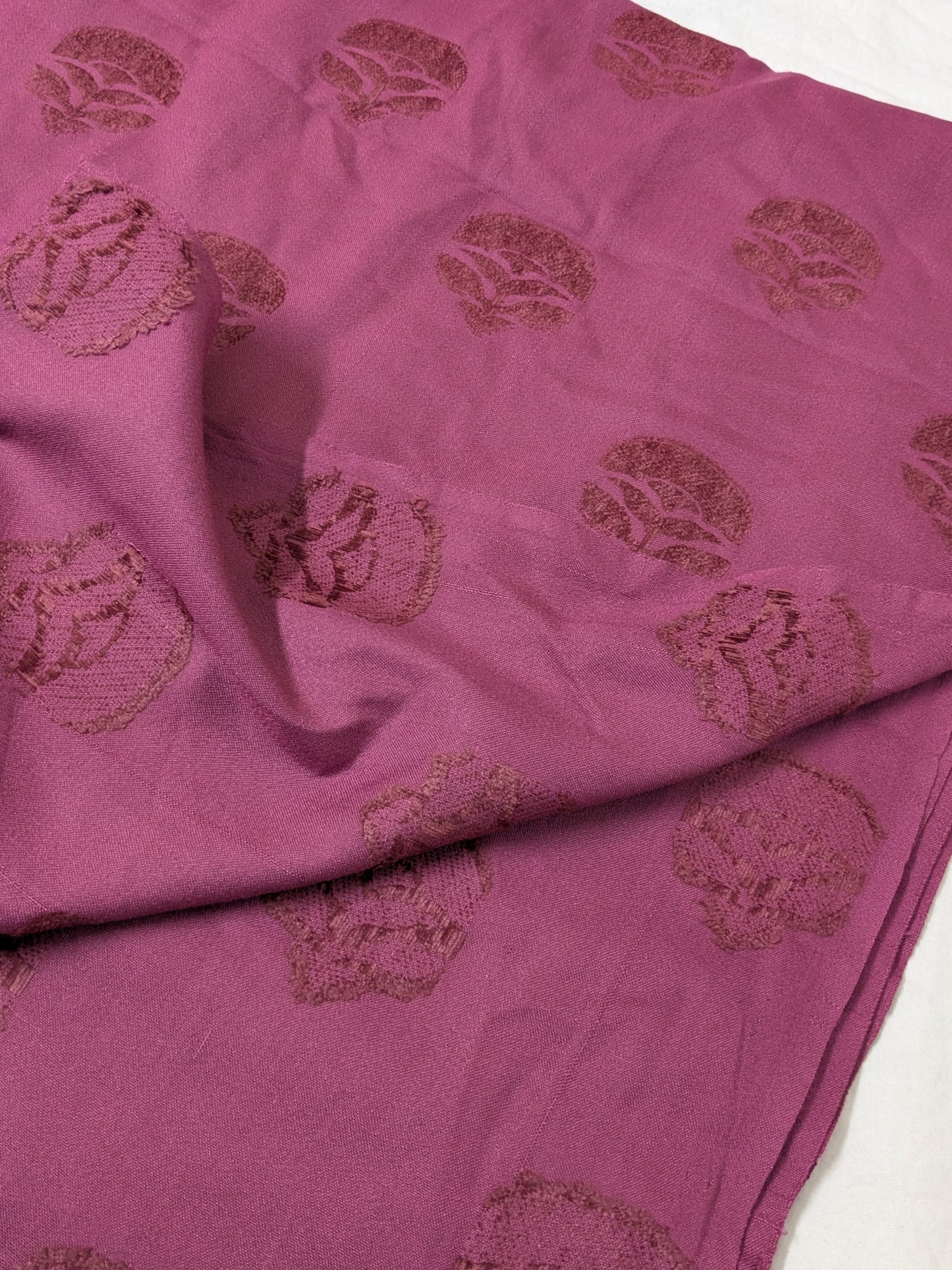 MARINA VELVET MOTIF (EMBOSSED DESIGN) 3PC WITH AMAZING QUALITY VELVET BROSHA SHAWL (TEA PINK COLOR)