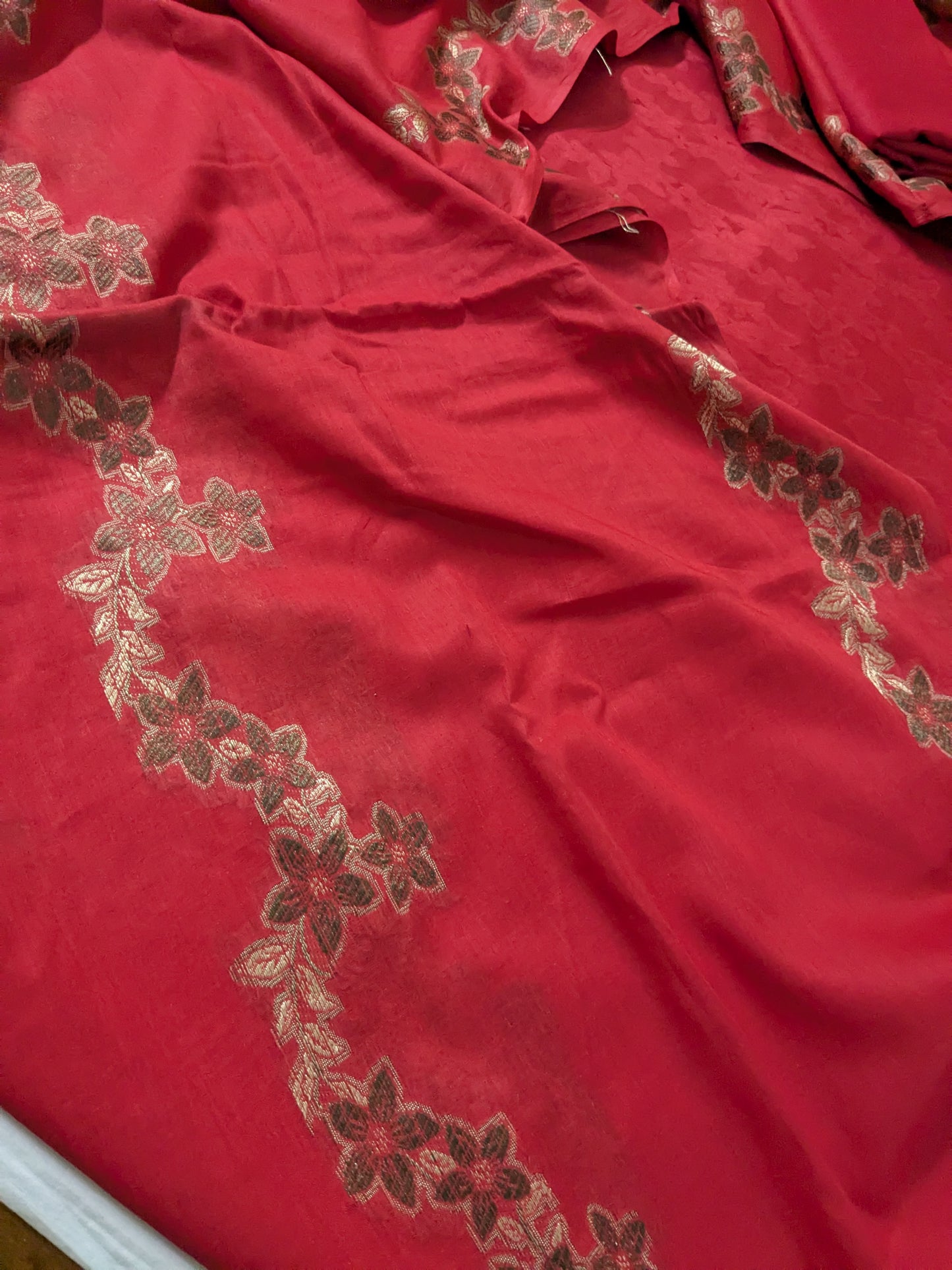 3PC LAWN JAQUARD BROSHA PREMIUM QUALITY SUMMER COLLECTION(JQ00RD)