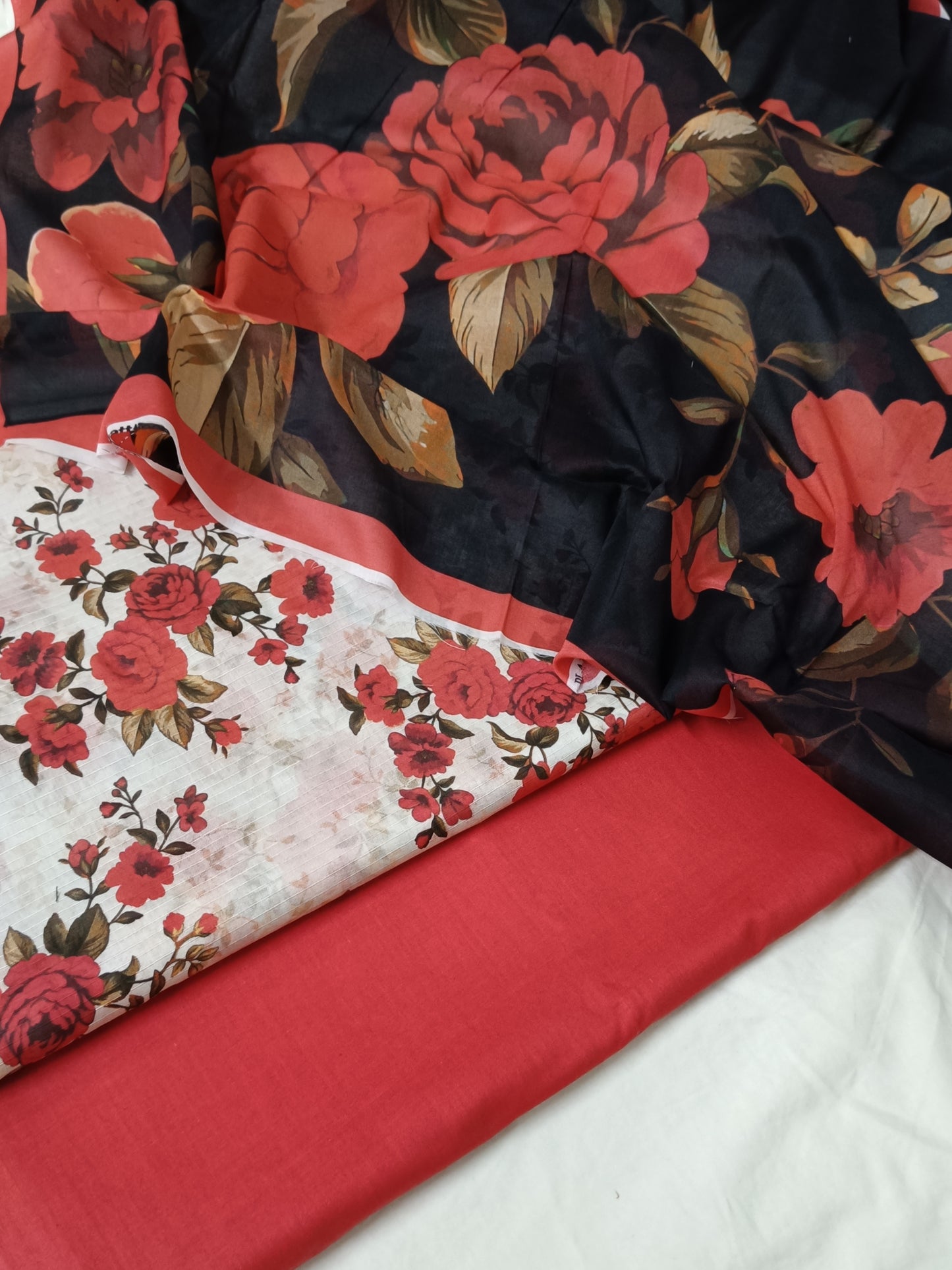 3PC NISHAT DIGITAL PRINT BANA DORA LAWN COLLECTION (NS00D4)