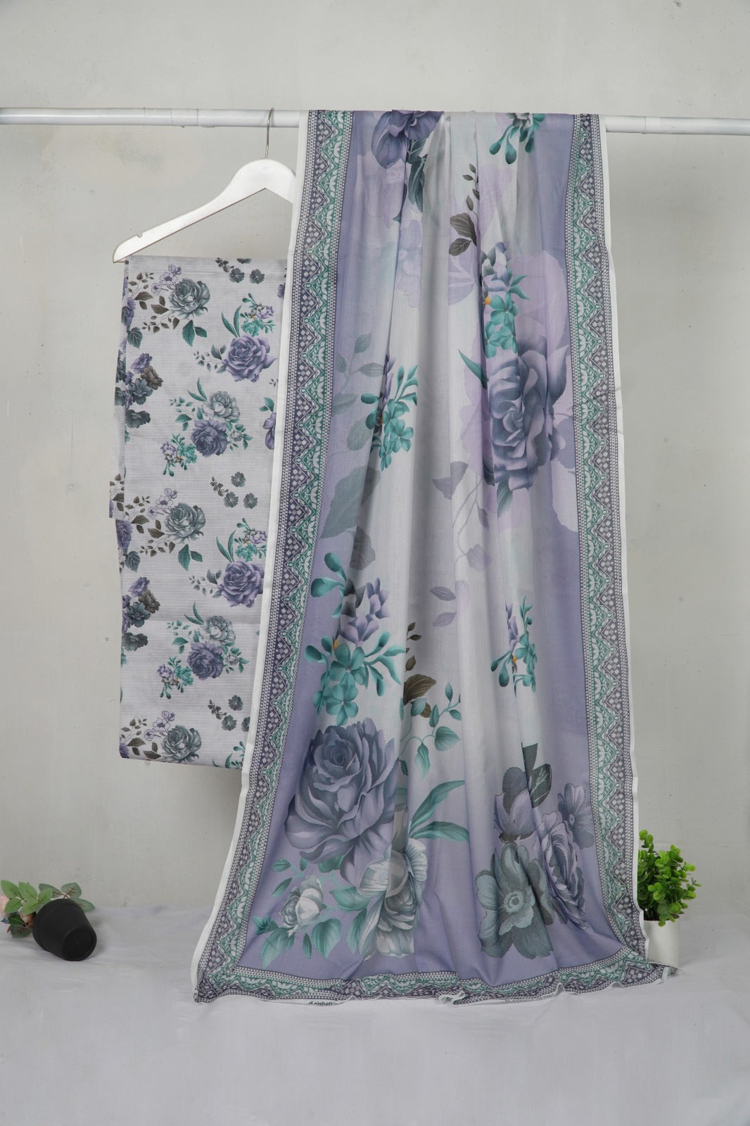 3PC BAROQUE DIGITAL PRINT BANA DORA LAWN LUXURIOUS COLLECTION (BQ00D9)