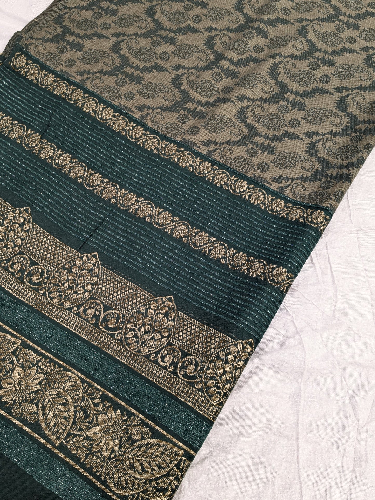 3PC KANI BORDER BANARSI WOOL SHAWL WITH SELF DESIGN SHIRT & TROUSER( BOTTLE GREEN)